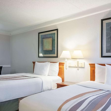 La Quinta Inn By Wyndham New Orleans West Bank / Gretna Exterior photo