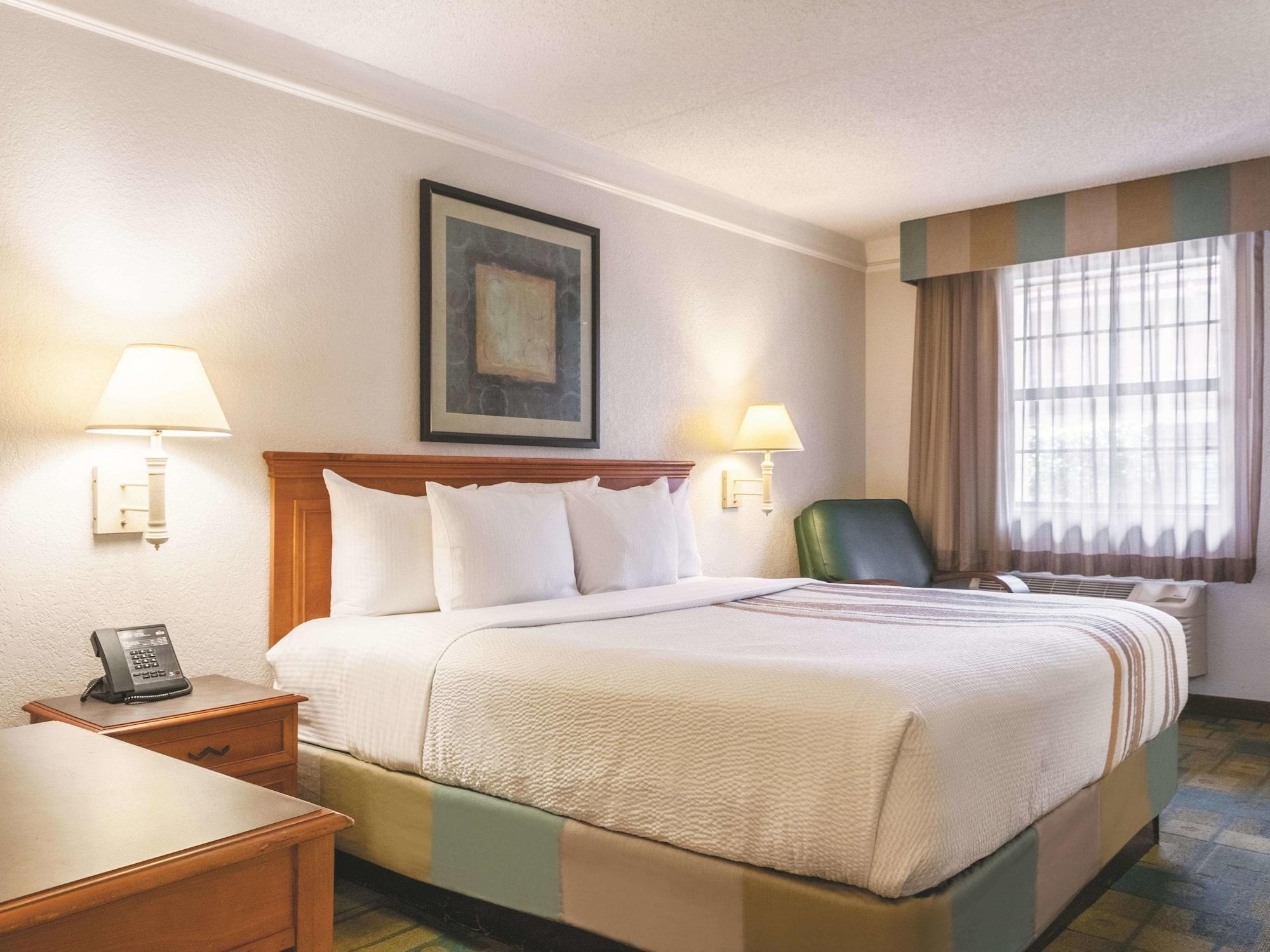 La Quinta Inn By Wyndham New Orleans West Bank / Gretna Exterior photo