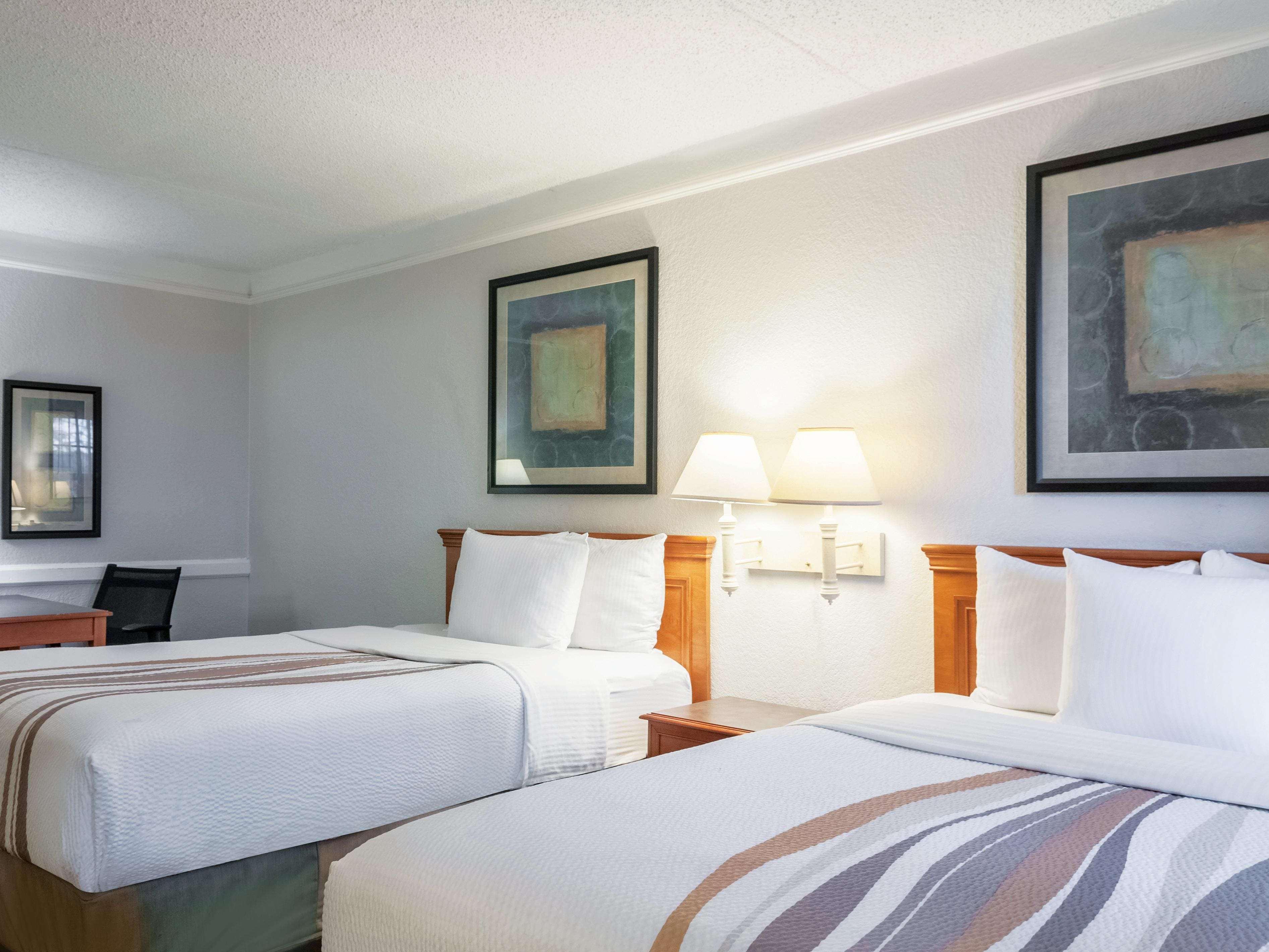 La Quinta Inn By Wyndham New Orleans West Bank / Gretna Exterior photo